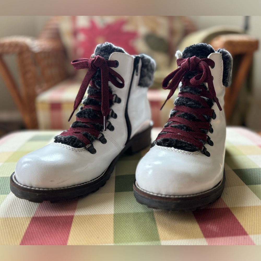 Rieker Stylish White Boots with Burgundy Laces